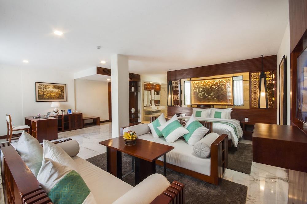 The Privilege Floor By Lotus Blanc Siem Reap Eksteriør bilde