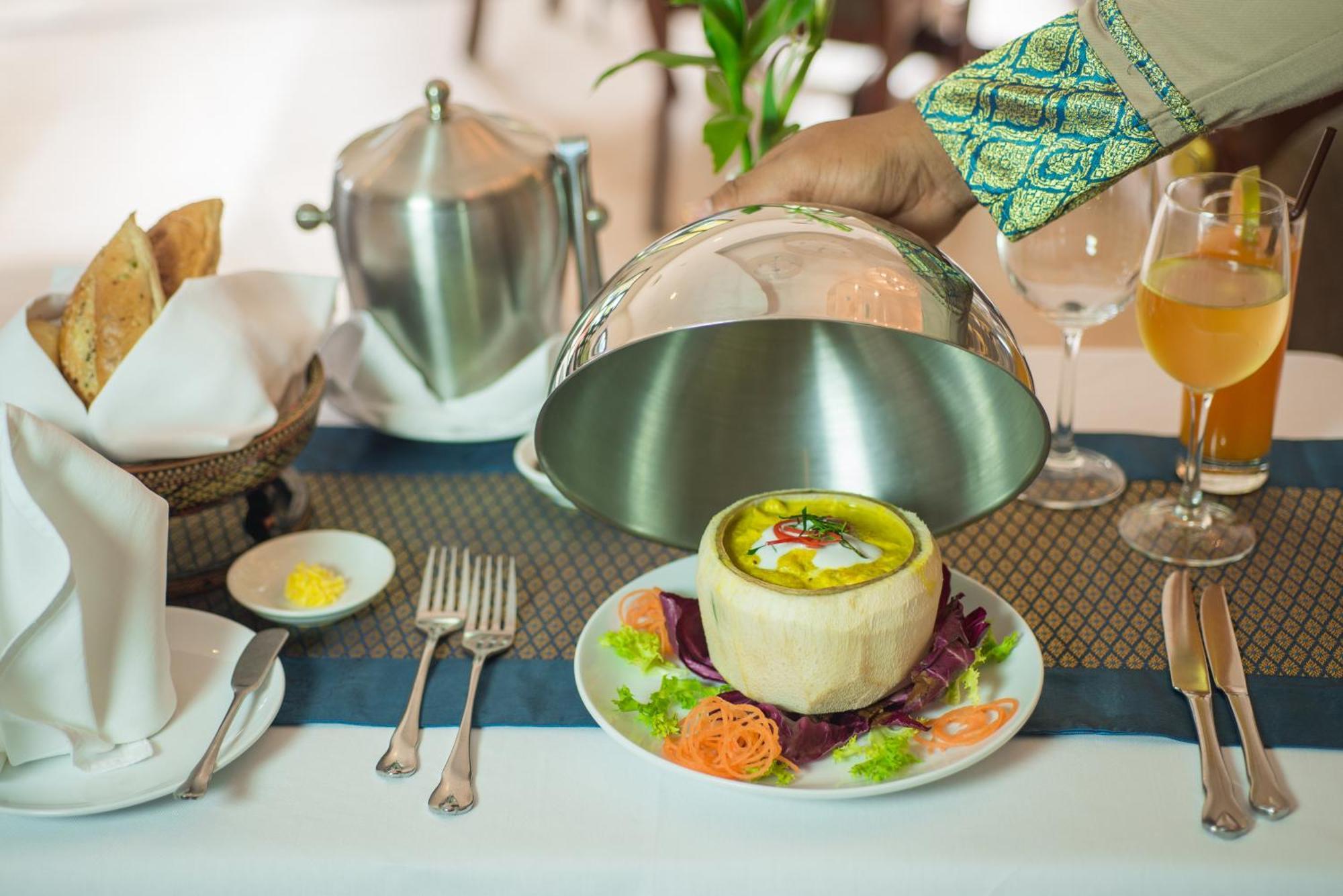 The Privilege Floor By Lotus Blanc Siem Reap Eksteriør bilde